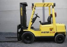 Electric Multidirectional Forklifts Hyster RM 2.5
