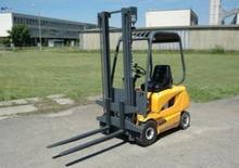 Elektrikli ön-forklift kamyonları Linde E 15