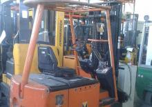 Elektrikli ön-forklift kamyonları Lugli E 18