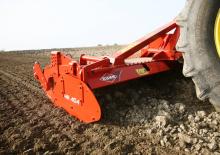 Elektrikli tırmıklar Kuhn HR 404 D