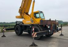 Engebeli Arazi Vinçleri Liebherr LTL 1025