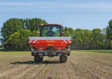 Fertiliser spreaders Kubota DSX 1875 hydr 