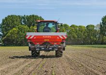 Fertiliser spreaders Kubota DSX 2550 hydr 