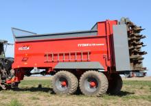 Fertiliser spreaders Unia Tytan TD Premium 18