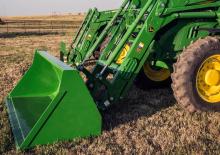 Front Loader John Deere 660R