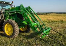 Front Loader John Deere 680R