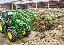 Front loaders John Deere 663R