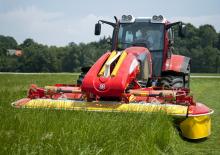 Front-mounted mowers - disc without conditioner Pöttinger NovaCat 301 Alpha Motion
