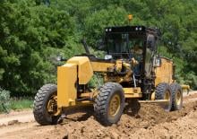 Graders Caterpillar 120