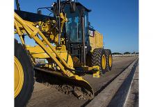 Graders Caterpillar 140M3 AWD