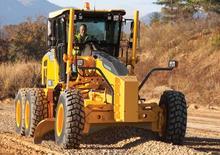 Graders Volvo G960B