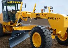 Graders RHINO RM123