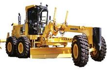Greyderler Komatsu GD825-2 A