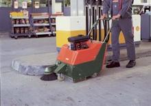Hand-controlled Sweepers Hako Hamster 700 E