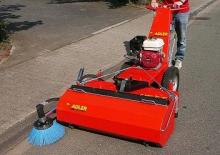 Hand-controlled Sweepers Adler HK 6.5