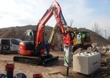 Hydraulic Breakers Daemo B60