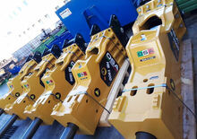 Hydraulic Breakers OSA Demolition Equipment HB 2500