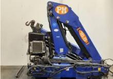 Hydraulic loading cranes PM 26023 P J 52
