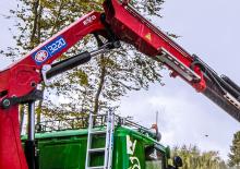 Hydraulic loading cranes HMF 3220-K8-RCS