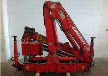 Hydraulic loading cranes Ferrari® 708 A 2
