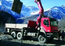 Hydraulic loading cranes Ferrari® 712R A1 
