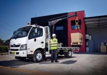 Hydraulic loading cranes Hiab T-CLX 009-1 