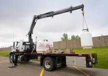 Hydraulic loading cranes Hiab XS 166 E-4 HIPRO CD