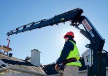 Hydraulic loading cranes Hiab XS 422 EP-5 HiDuo