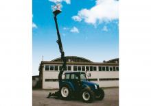 Araç Üstü Mafsallı Bomlu Vinçler Comet X Tractor 