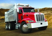 Katı şasiler Peterbilt 348 PACCAR PX-7