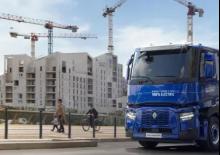 Katı şasiler Renault RT E-TECH C - P8x4*4 TRIDEM ROAD