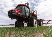 Kendinden itmeli tarla püskürtücüler Case IH Patriot 4450