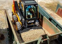 Kızak Dümen Yükleyiciler JCB 250