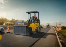 Lastik tekerlekli makaralar Volvo PT125C 
