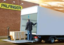 Loading platforms MBB Palfinger MBB C 1000 L