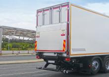 Loading platforms MBB Palfinger MBB C 2500 SK