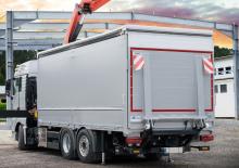 Loading platforms MBB Palfinger MBB C 3000 S