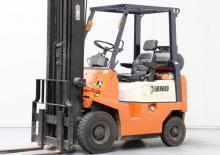 LPG Forklifts Yang FG 15 Mark 3