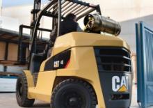 Lpg ön forkliftler Caterpillar GP50N