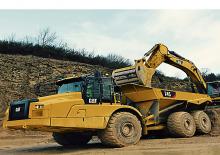 Mafsallı damperli kamyonlar Caterpillar 745