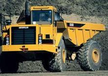 Mafsallı damperli kamyonlar Caterpillar D 400 E