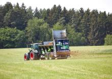 Manure spreaders Fliegl ADS 200