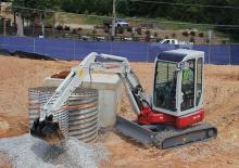 Mini ekskavatörler Takeuchi TB 138 FR