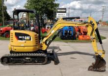Mini Excavators Caterpillar 302.7D CR