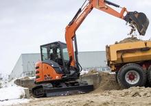 Mini Excavators Hitachi ZX55U-5A