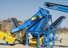Mobile Screening Plants Pilot Crushtec DD2412