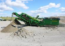 Mobile Screening Plants McCloskey S130 2-Deck