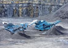 Mobile Screening Plants Powerscreen Warrior 1400