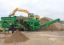 Mobile Screening Plants with Drum McCloskey 516AT