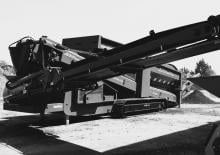Mobile Screening Plants with Drum McCloskey 516RET